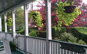 Barclay Cottage Bed And Breakfast Virginia Beach Va 5*